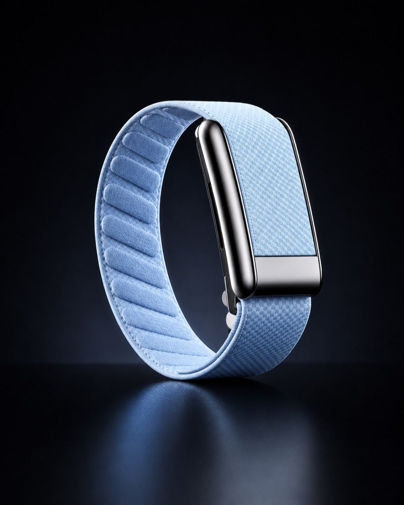 Strap Watch 1.0 coloris Sky Blue, porté.